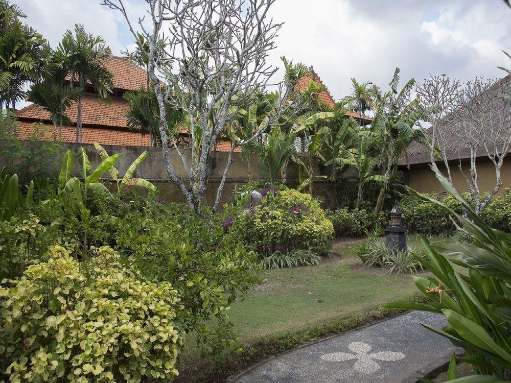 Hotel Matahari Terbit Bali à Nusa Dua  Extérieur photo