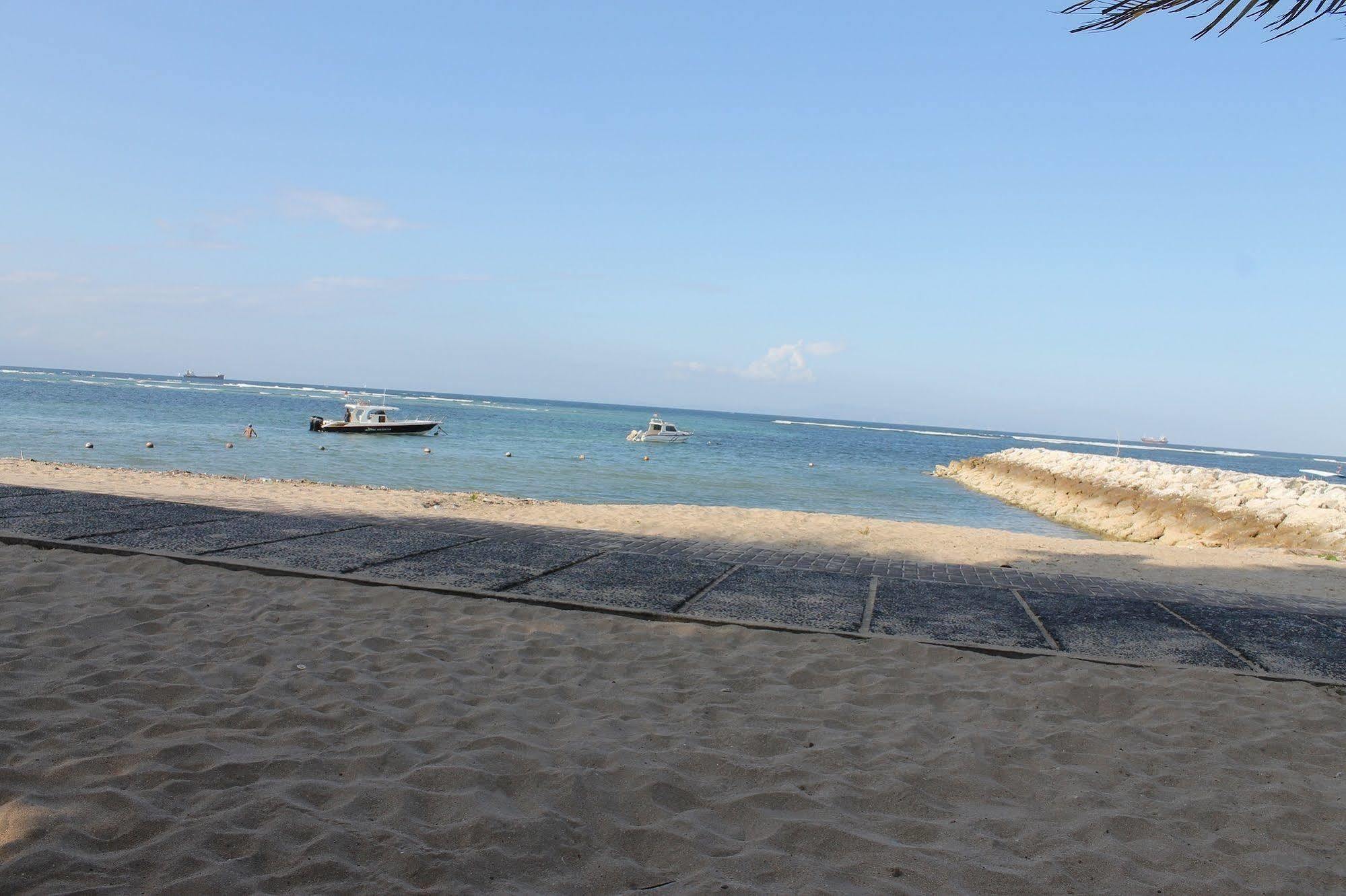 Hotel Matahari Terbit Bali à Nusa Dua  Extérieur photo