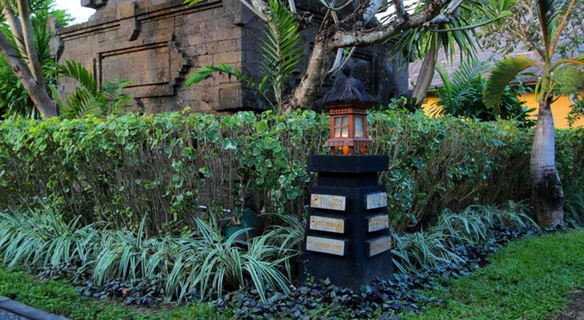 Hotel Matahari Terbit Bali à Nusa Dua  Extérieur photo