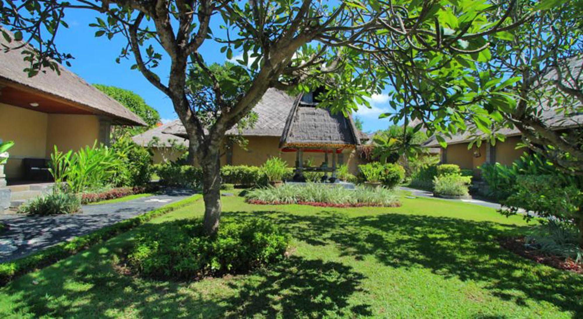 Hotel Matahari Terbit Bali à Nusa Dua  Extérieur photo